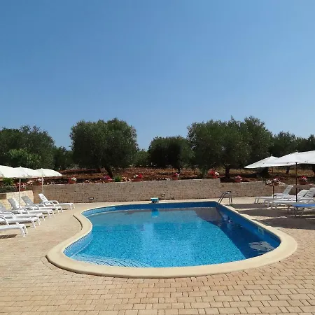 Hébergement de vacances Trulli La Macchia *